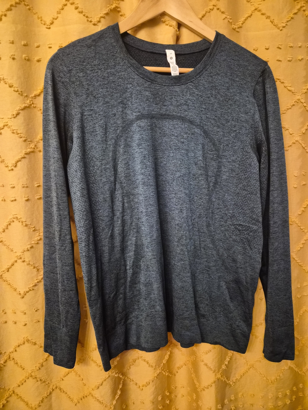 lululemon athletica Men's Long-Sleeve Crewneck — Heather Gray